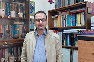مهدی حسنی